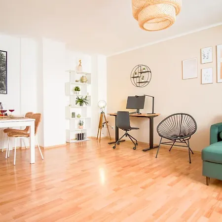 Apartment Modern~5*location~home Office~netflix~free Parking *